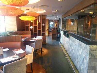 الوان بيسترو لبناني