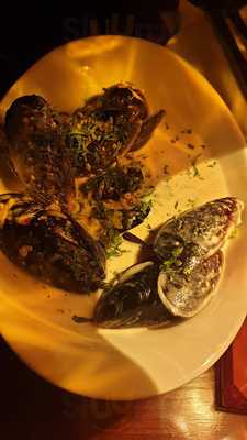 ‪monkey Bar & Grill‬