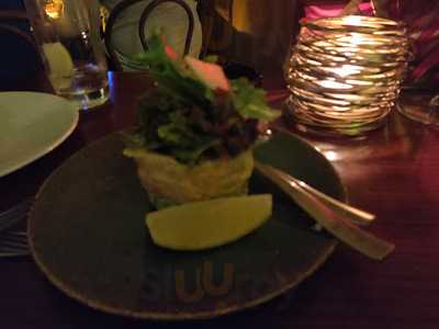 ‪monkey Bar & Grill‬