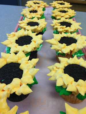 ‪5 Star Bakery & Pastry‬