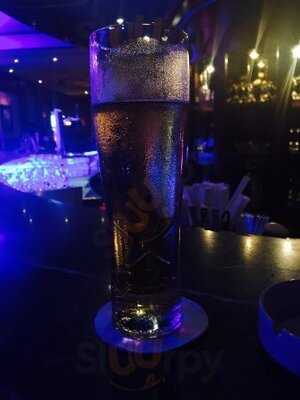 بليني كوكتيل لاونج