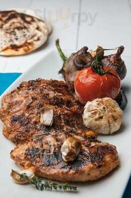 ‪zeitouna Lebanese Bistro‬