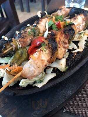 ‪sun Z Restaurant And Lounge‬