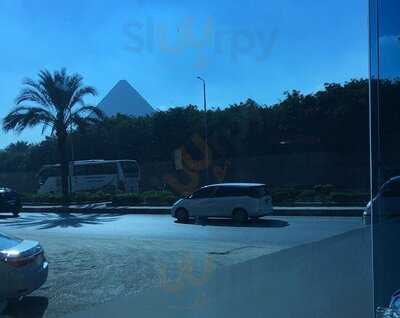 ‪sun Z Restaurant And Lounge‬