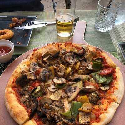 أميتشي غاردن