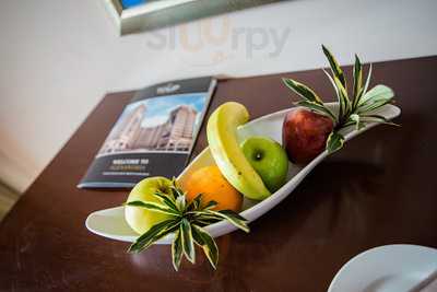 ‪brothers Restaurants‬