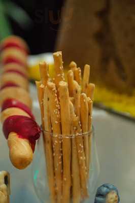 ‪brothers Restaurants‬