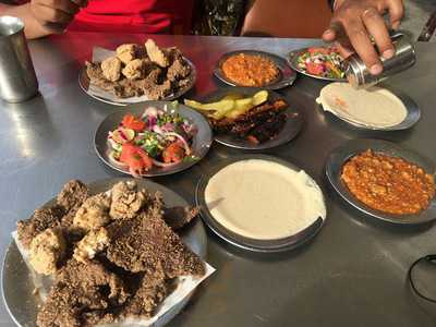 ‪aly El Sharqawy Restaurant‬