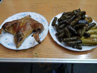 ‪koshary El Zaeem & Hend‬