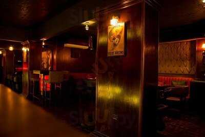 مطعم ولاونج ميزار