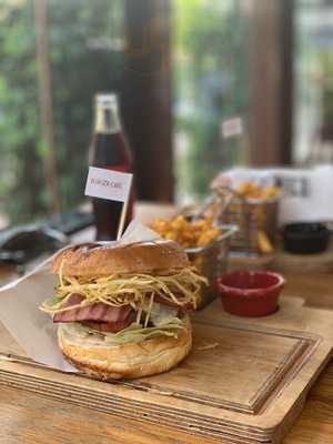 ‪amo Bondoq Restaurant‬