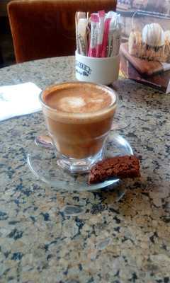 ‪c'est La Vie Karaoke Cafe‬