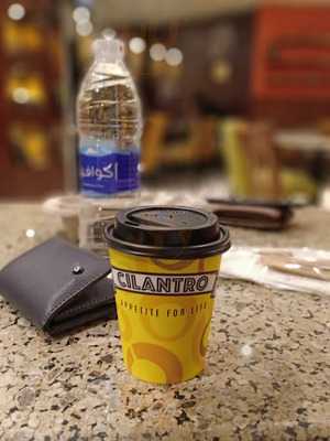 ‪c'est La Vie Karaoke Cafe‬