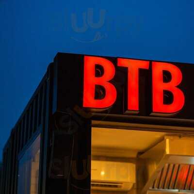 ‪between The Buns - Btb‬