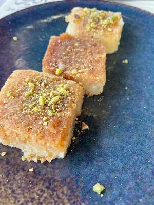 ‪zeeyara Restaurant‬