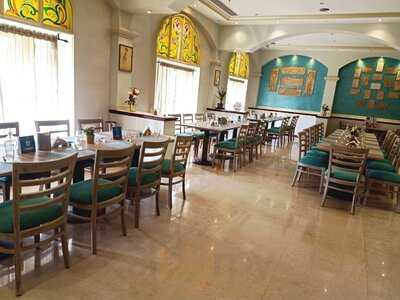 ‪harpoon Authentic Seafood‬