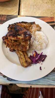 ‪al Khan Restaurant & Cafe‬