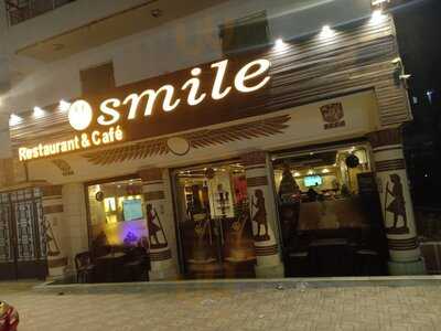 ‪smile Caffe And Restaurant‬