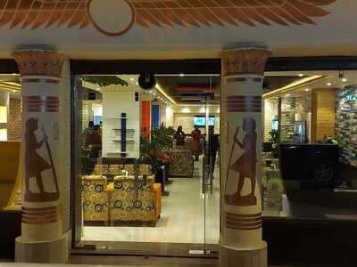 ‪smile Caffe And Restaurant‬