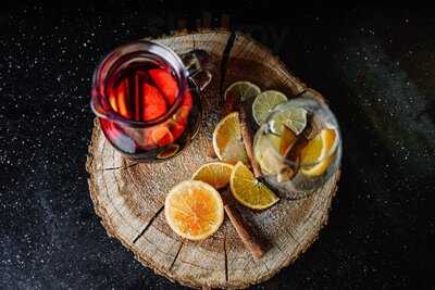 ‪nyx Bar & Lounge‬