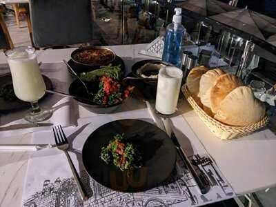 ‪abou Al Zouz Restaurant‬