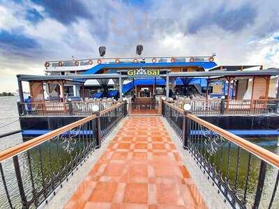 ‪nile Lotus Cruising Restaurant‬