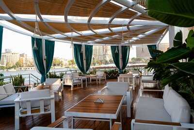 ‪blend Restaurant‬