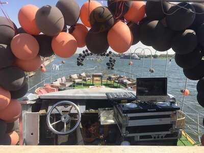 يخت نايل بوينت