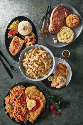 مطعم ومقهى سافورا