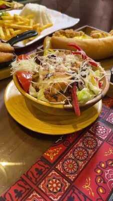 ‪brothers Restaurant & Cafe‬