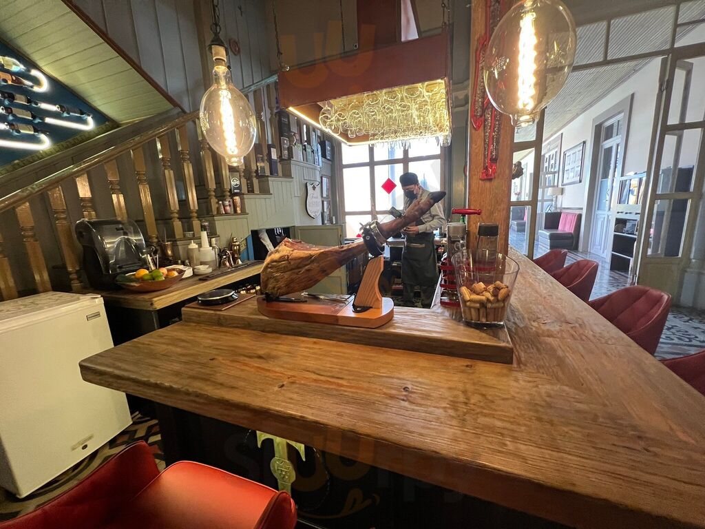 Tertulianos Restaurante & Museo