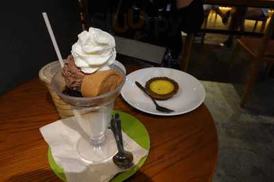 Starbucks Coffee 'bing Sutt'