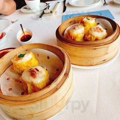 Cafe 100 By The Ritz-carlton, Hong Kong