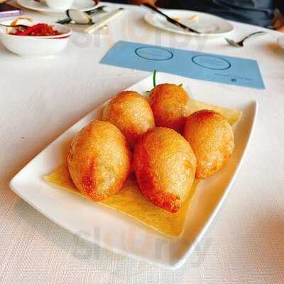 Cafe 100 By The Ritz-carlton, Hong Kong