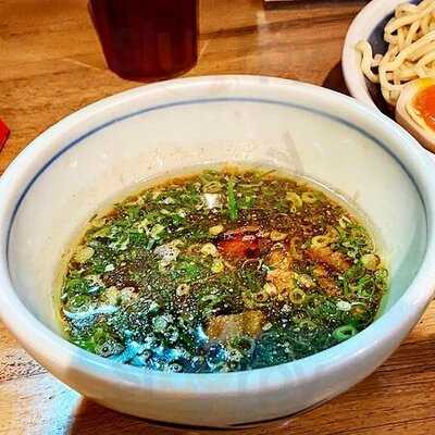 面鮮醬油房 周月 (歌賦街)