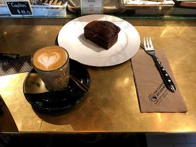 The Coffee Academics (莊士敦道)