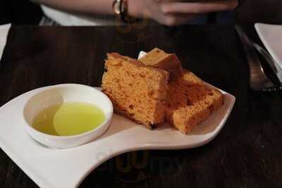 Spark Bar & Restaurant