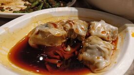 翡翠拉麵小籠包