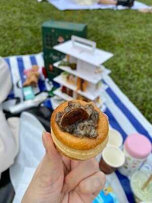 樂聚廊(港麗酒店)