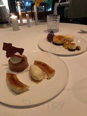 文華扒房及酒吧