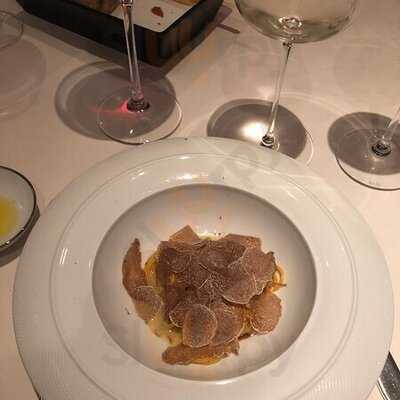 8 1/2 Otto E Mezzo Bombana