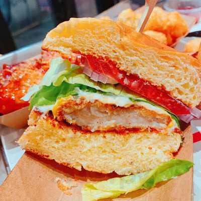 Burger Joys (太益樓)