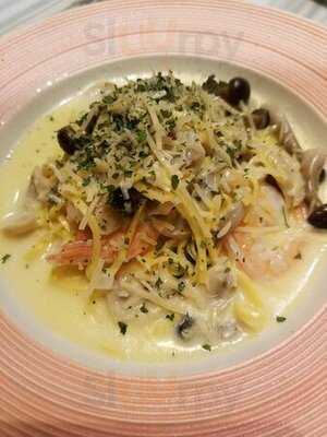 Hesheeat Cafe (白布街店)