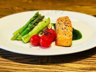 Staunton's Wine Bar-cafe