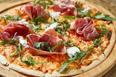 Staunton's Wine Bar-cafe