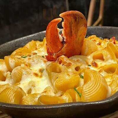 The Point (尖沙咀)