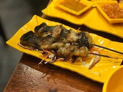 小曼谷海鮮燒烤屋