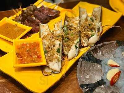 小曼谷海鮮燒烤屋