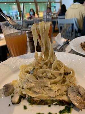 Simplylife Bakery Cafe (festival Walk)