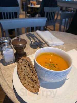 Simplylife Bakery Cafe (festival Walk)